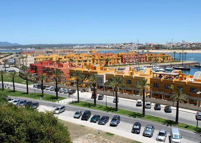 C09 - 3 Bed * Portimão